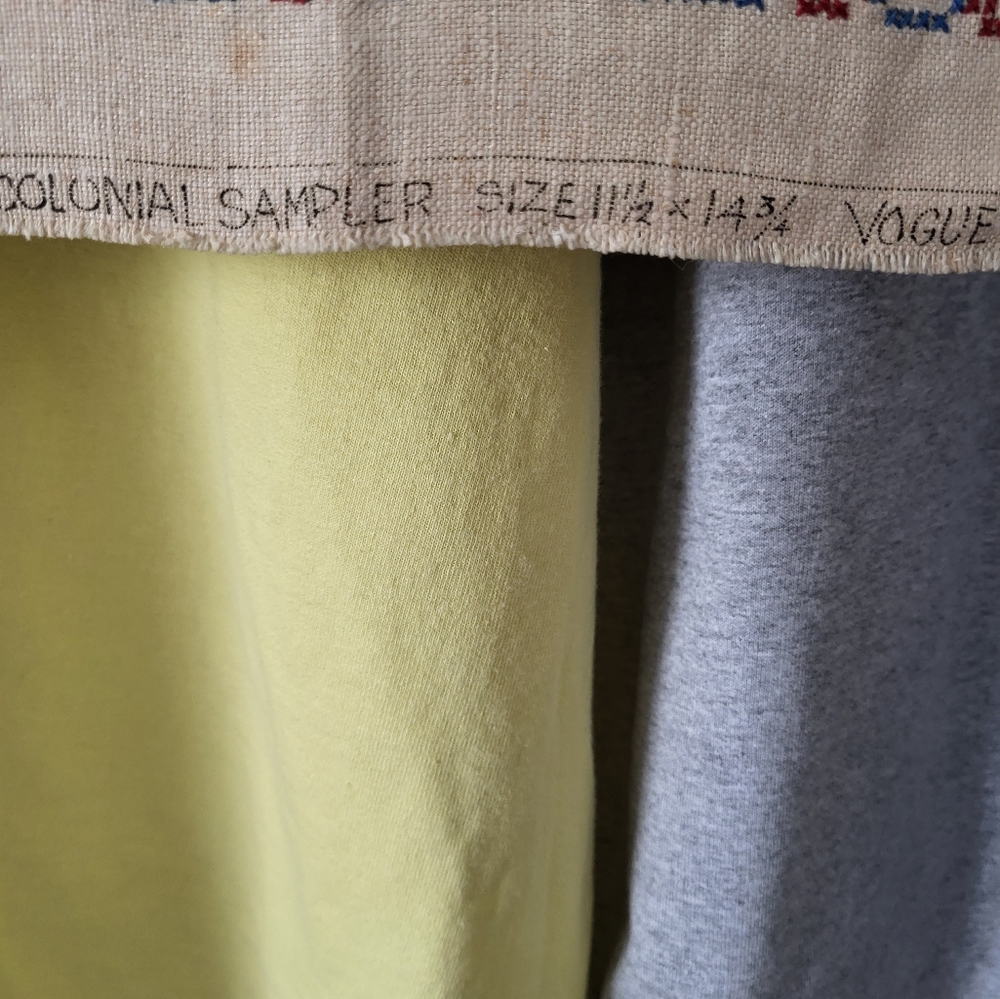 Pure linen Colonial Sampler - Picture 10 of 17